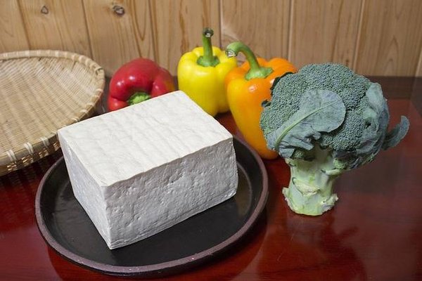 Comment cuisiner le tofu pour le rendre plus appétissant ?